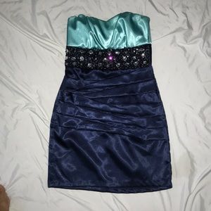Juniors Party Dress